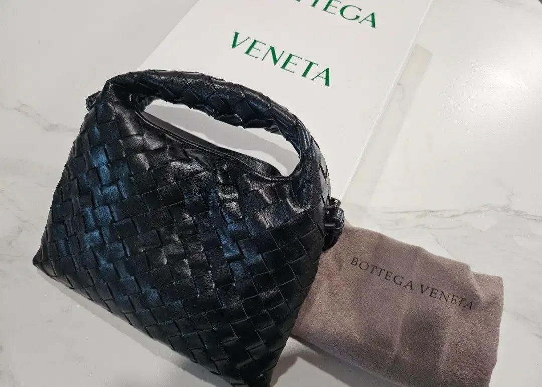 BOTTEGA VENETA ボッテガ・ヴェネタ ミニ ボッテガヴェネタ ミニホップ