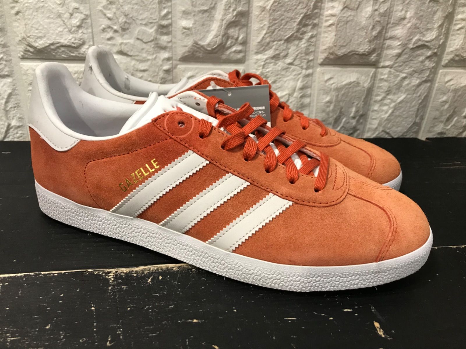 adidas GAZELLE スニーカー　BD7498