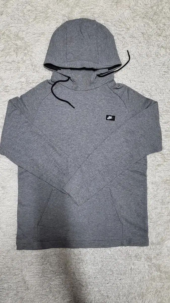 ナイキ フードTシャツ Q