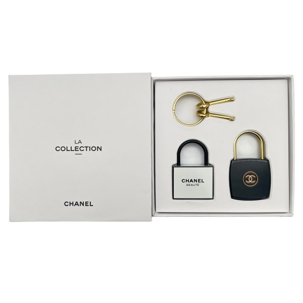 ○ 美品 シャネル CHANEL カデナ 2個セット ココマーク LA COLLECTION