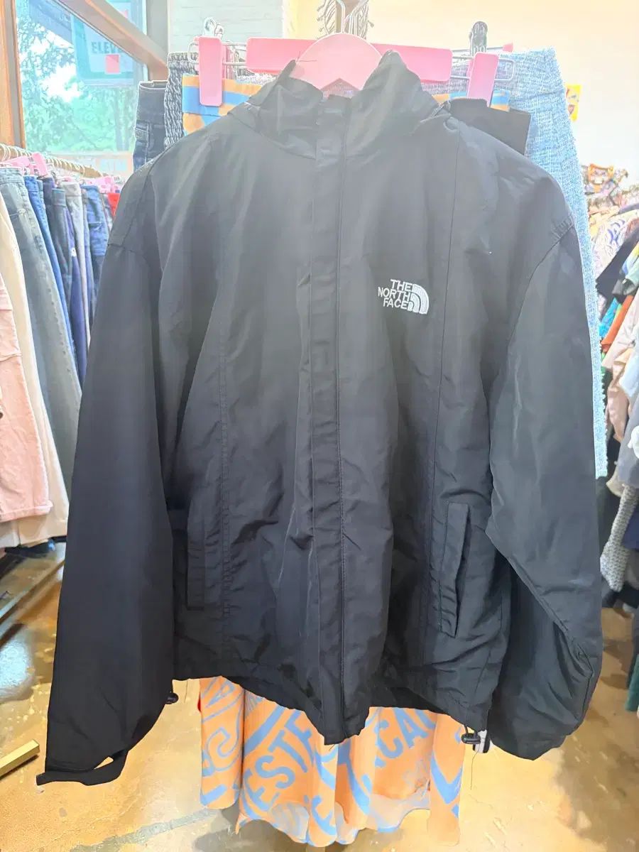 THE NORTH FACE ザノースフェイス サミットシリーズ ブラック ウィンドブレーカー