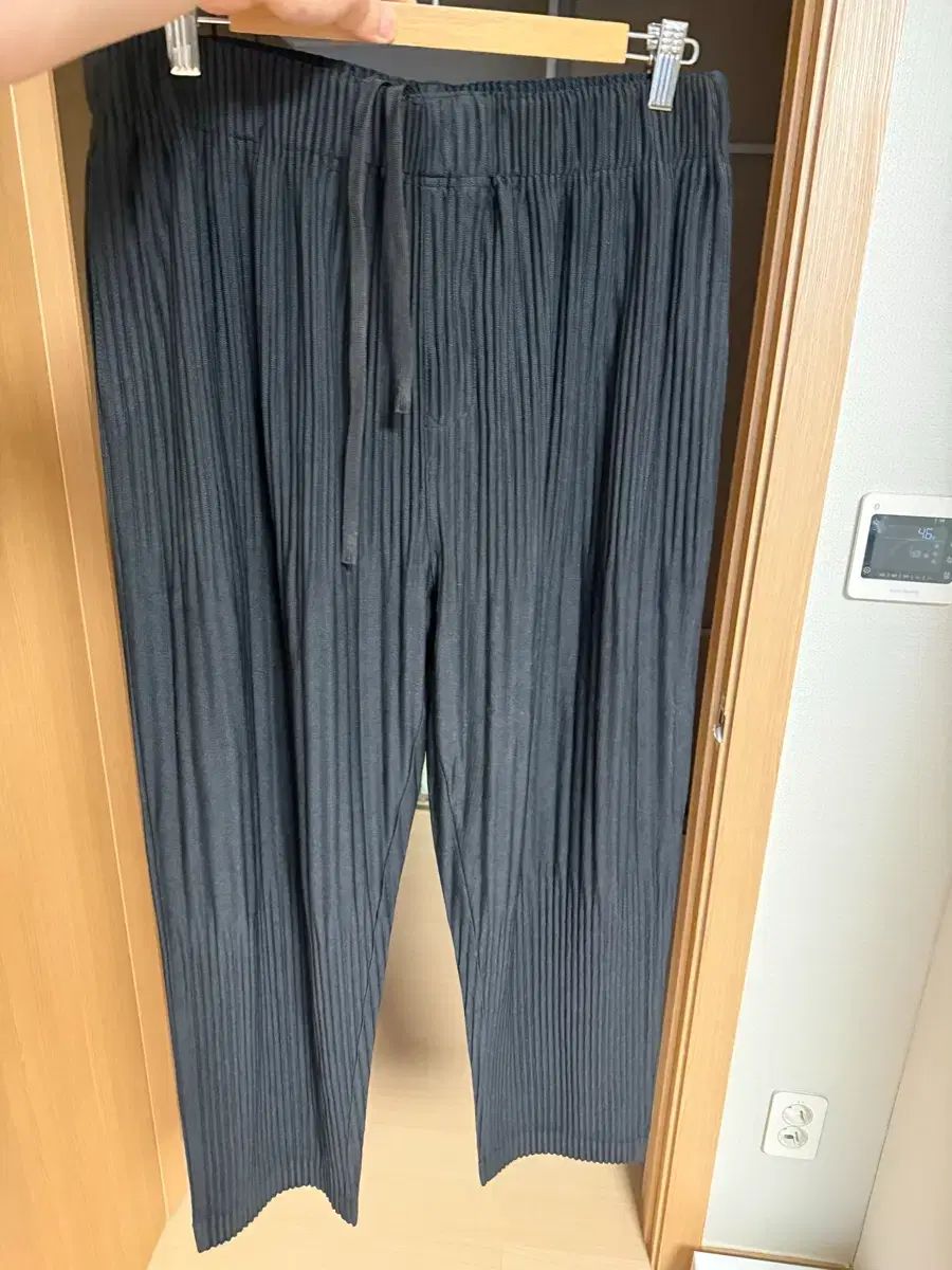 メンズ プリーツ パンツ 7,180円