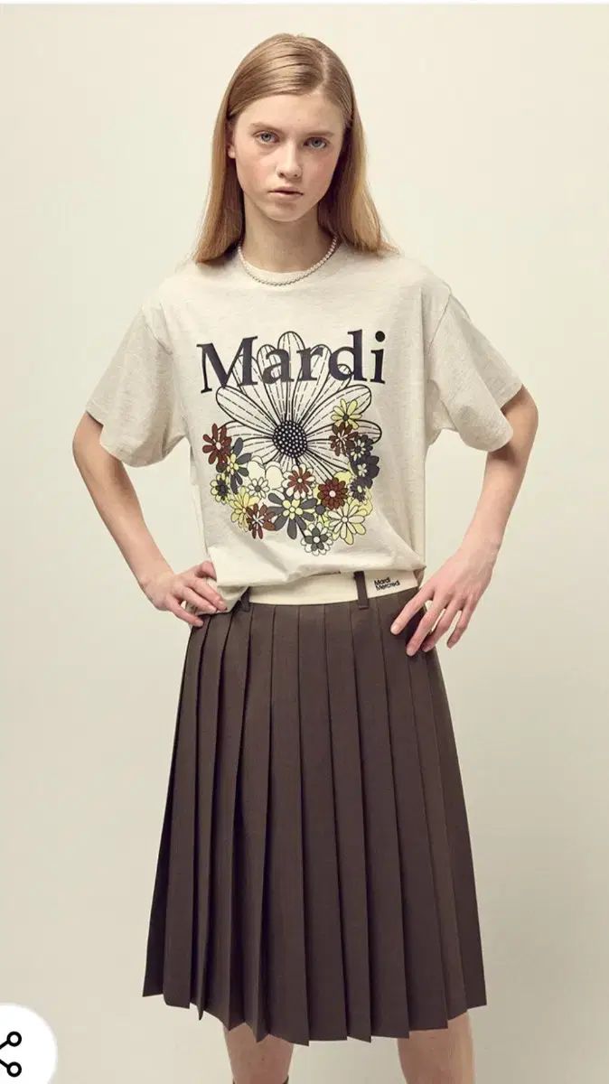 マルディメクルディ ジャルダン Tシャツ 4,501円