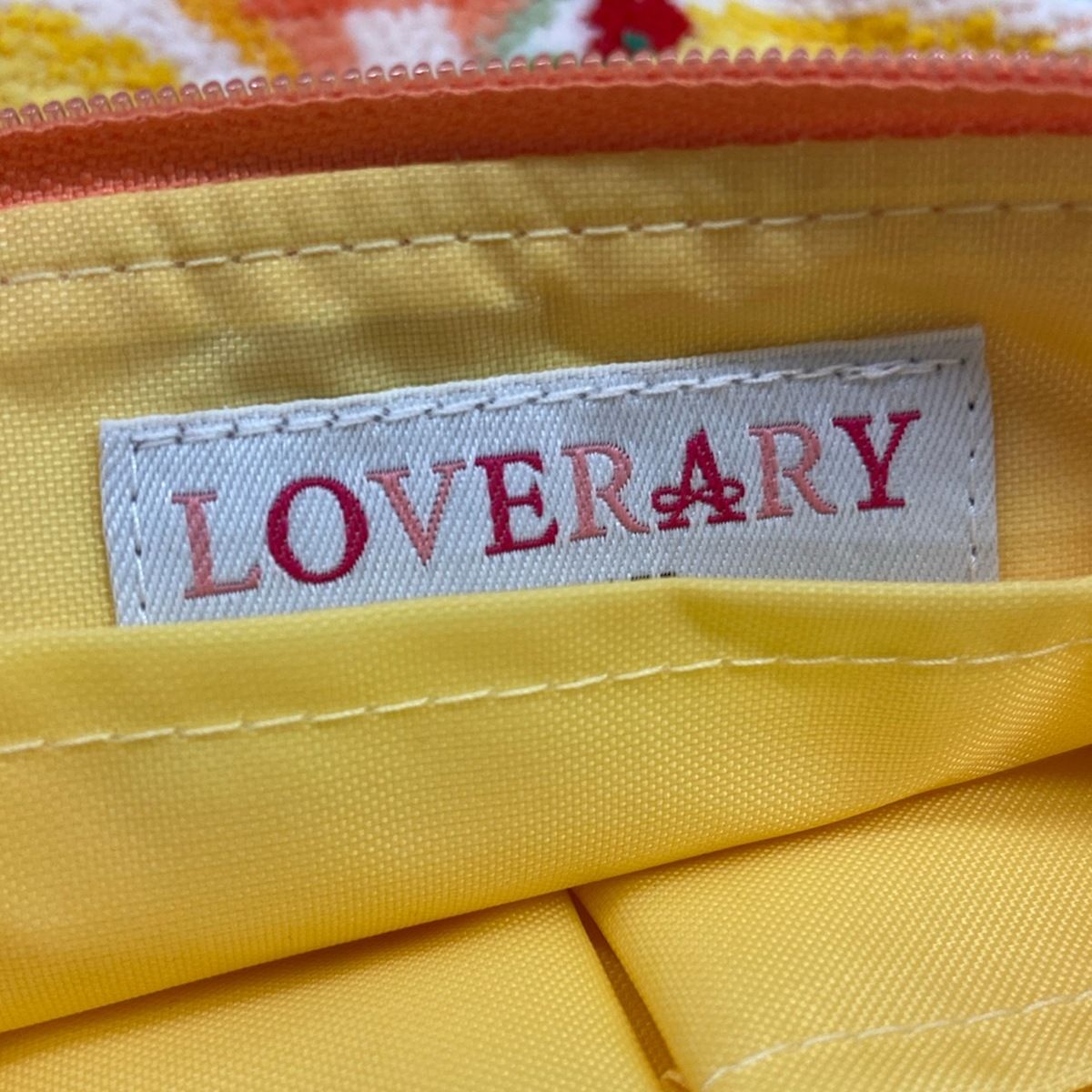 FEILER(フェイラー) ポーチ美品 - オレンジ×イエロー×マルチ LOVERARY 