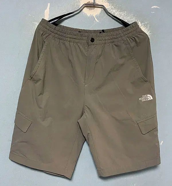 THE NORTH FACE ザノースフェイス メンズ 機能性 ユーティリティ カーゴ ハーフパンツ 登山 涼しい レジャー룩 M 30