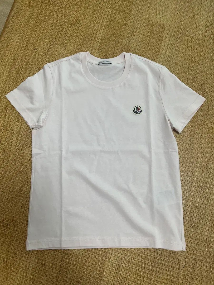 モンクレール ピンク ベーシック 半袖Tシャツ