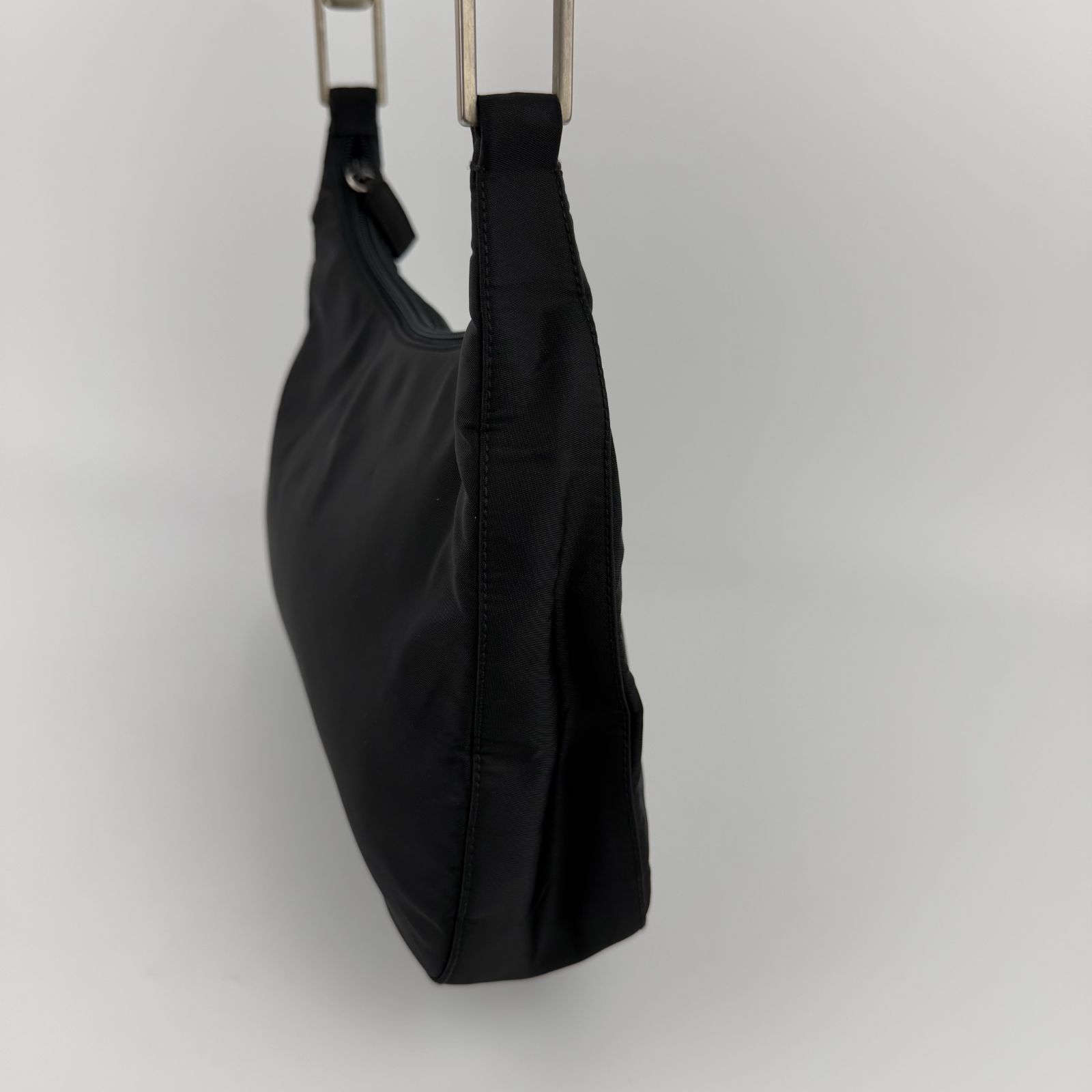 中古】PRADA プラダ ショルダーバッグ ホーボーバッグ ブラック 