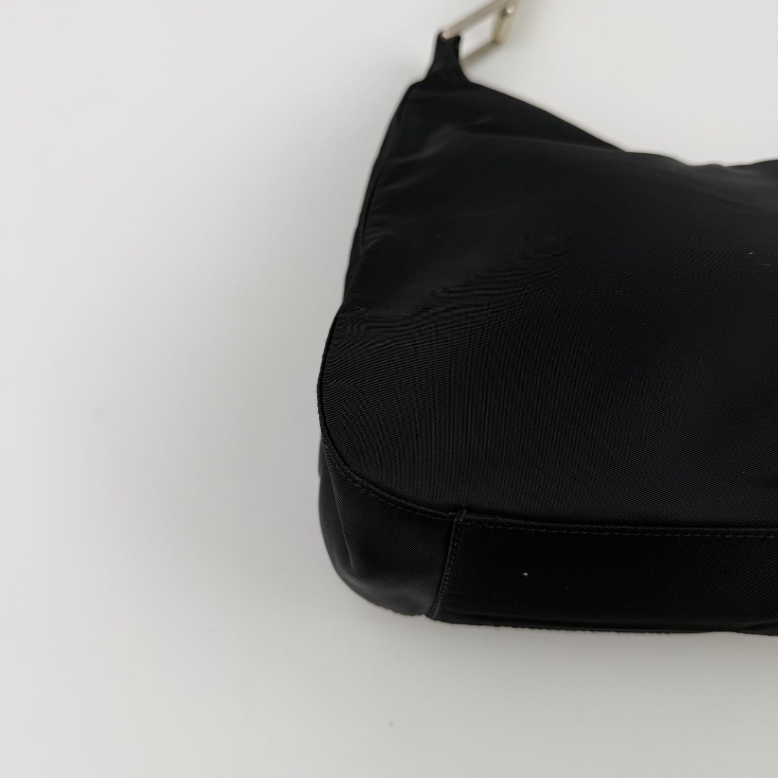 中古】PRADA プラダ ショルダーバッグ ホーボーバッグ ブラック 