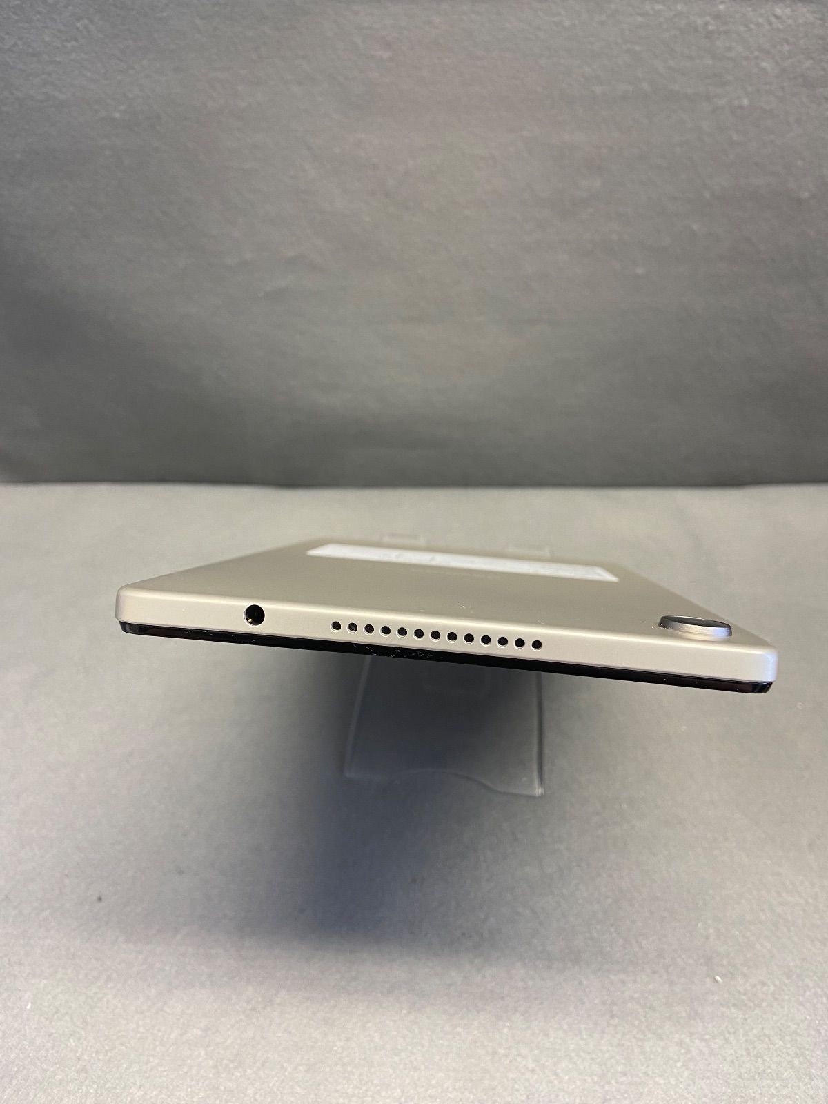 美品 SIMフリー docomo dtab Compact d-42A RAM 4GB ROM 64GB ゴールド色