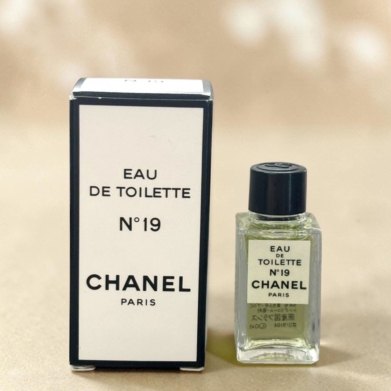 シャネル CHANEL N°19 香水 perfume オードゥ トワレット 瓶 CHANEL シャネル N°19 オードゥ トワレット 4.5ml EDT 香水