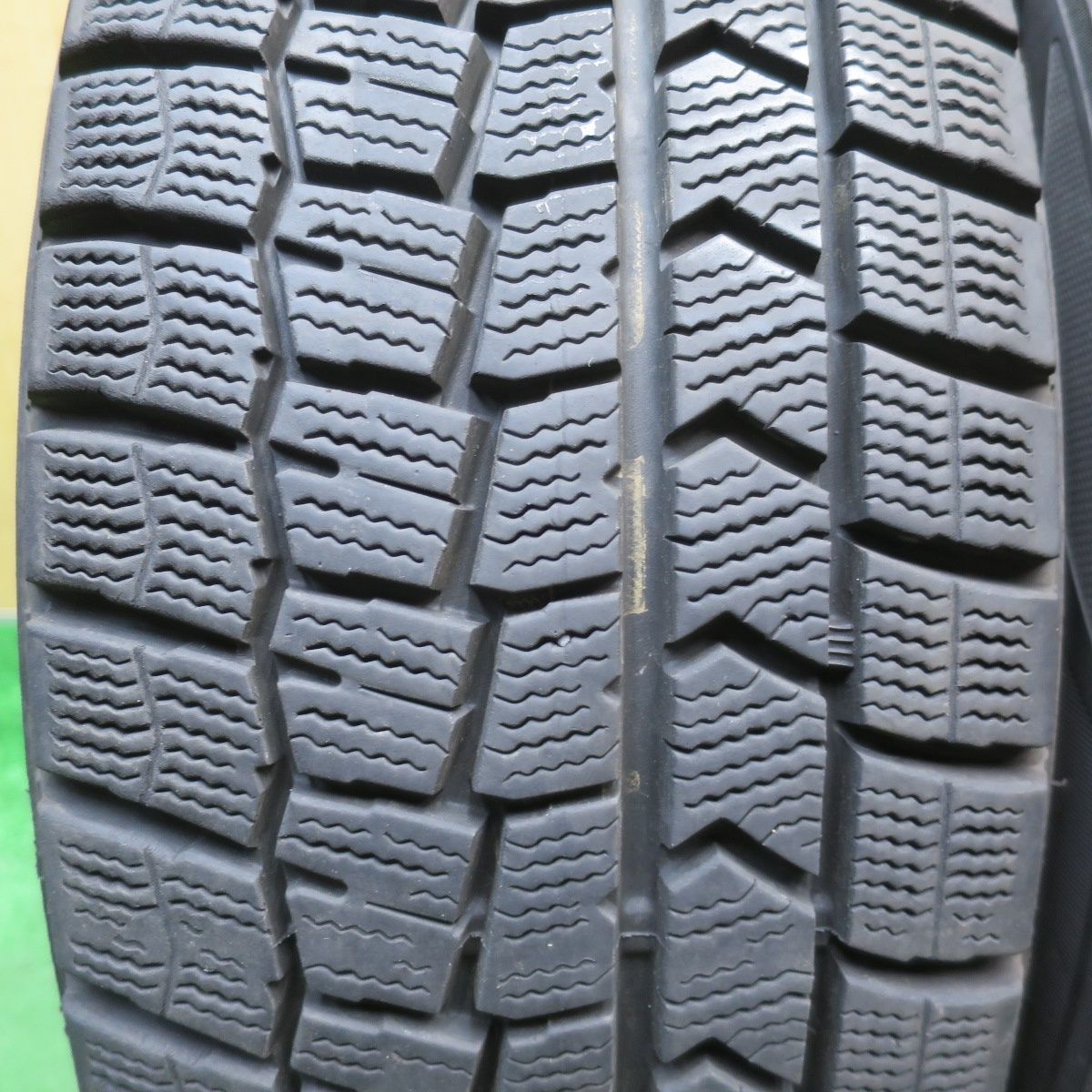 バリ溝！キレイ！9分☆スタッドレス 195/65R15 ダンロップ ウインター
