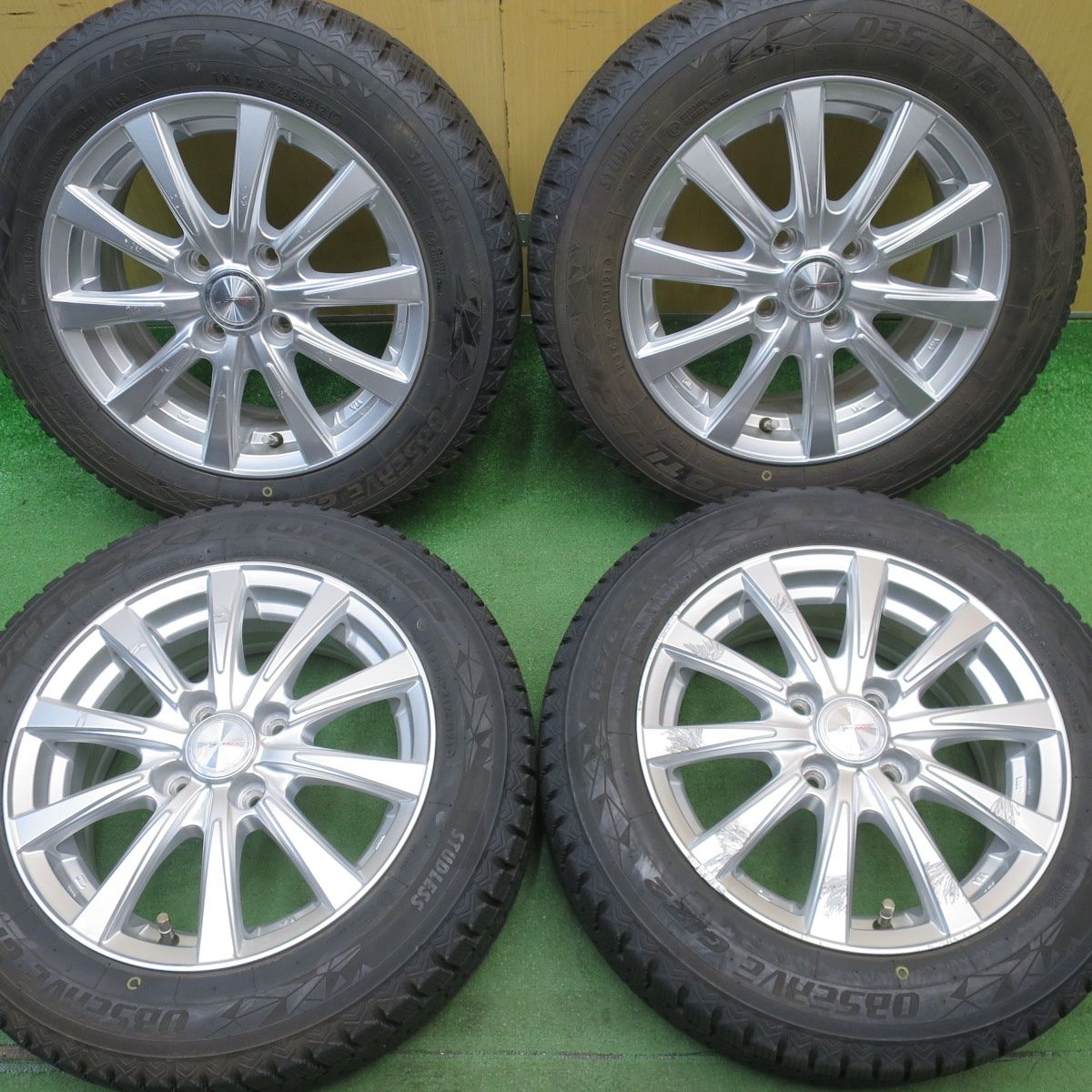 バリ溝！9.5分☆スタッドレス 165/65R14 トーヨー オブザーブ GIZ2 