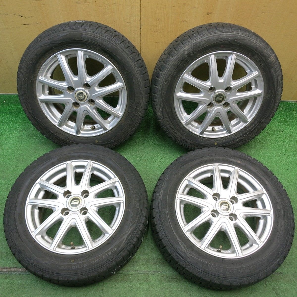 キレイ★スタッドレス 175/65R14 ダンロップ ウインターマックス WM01 STRANGER ストレンジャー 14インチ PCD100/4H★6051414HAス