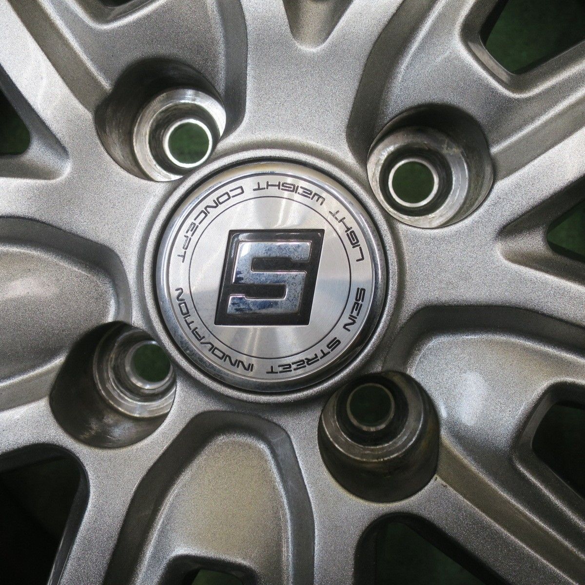 超バリ溝！ほぼ10分☆スタッドレス 175/65R15 ヨコハマ アイスガード 