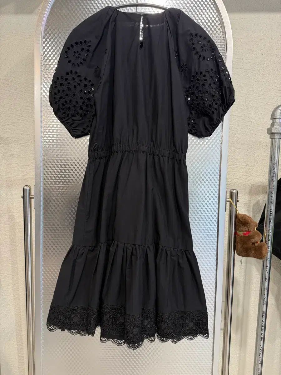 ZARA エンブロイダリー 刺繍 パフスリーブ ONE PIECE S