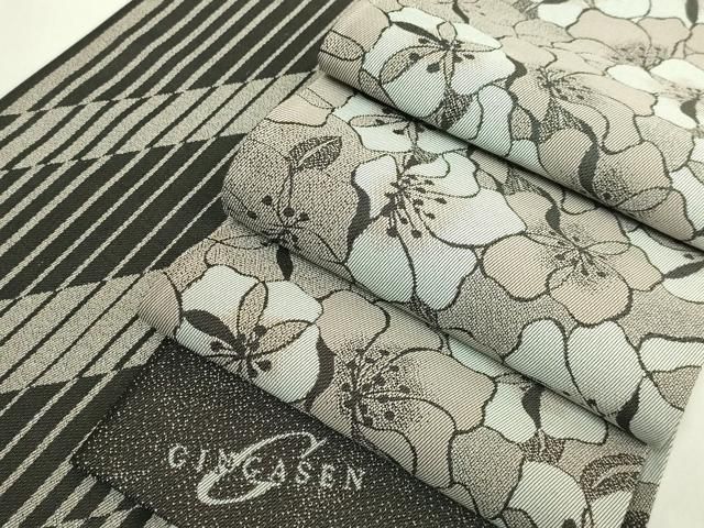 平和屋着物●極上　京都の名門ブランド　銀花仙　両面　半幅帯　花尽し　斜線文　逸品　DZAB6005kh6