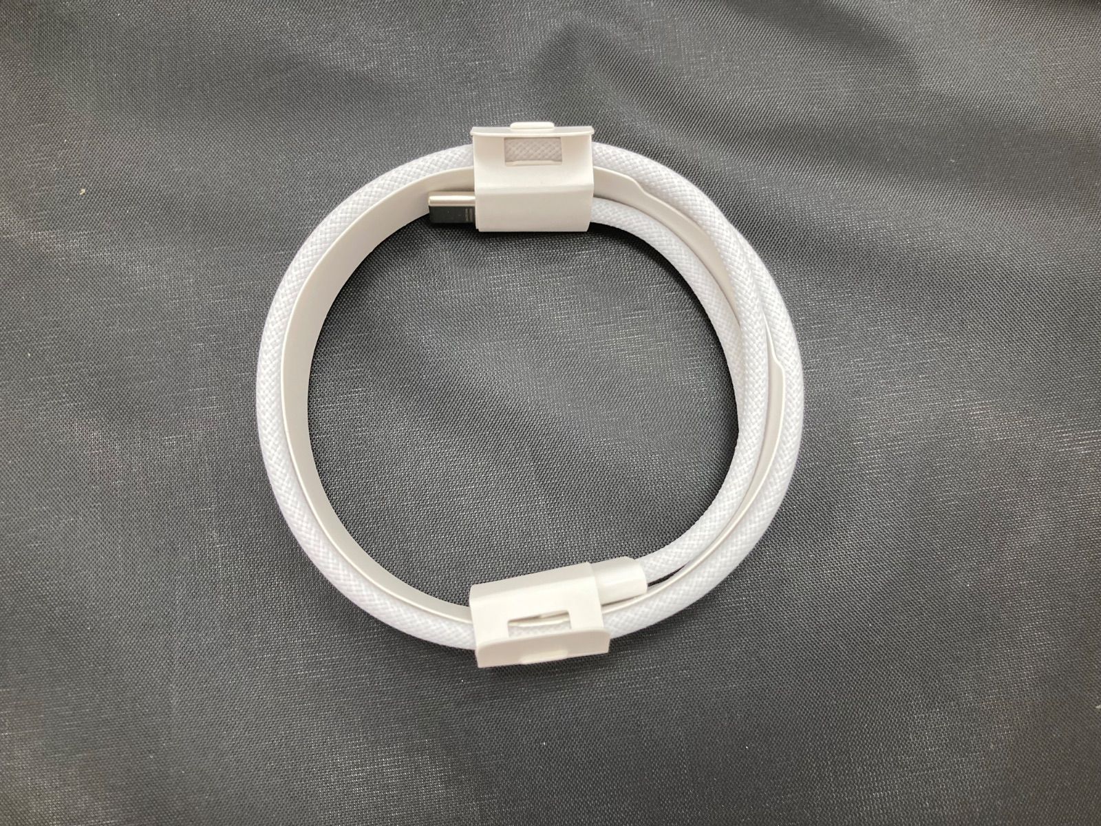 中古品】AirPods Pro 第2世代 エアポッズプロ ワイヤレスイヤホン 平塚