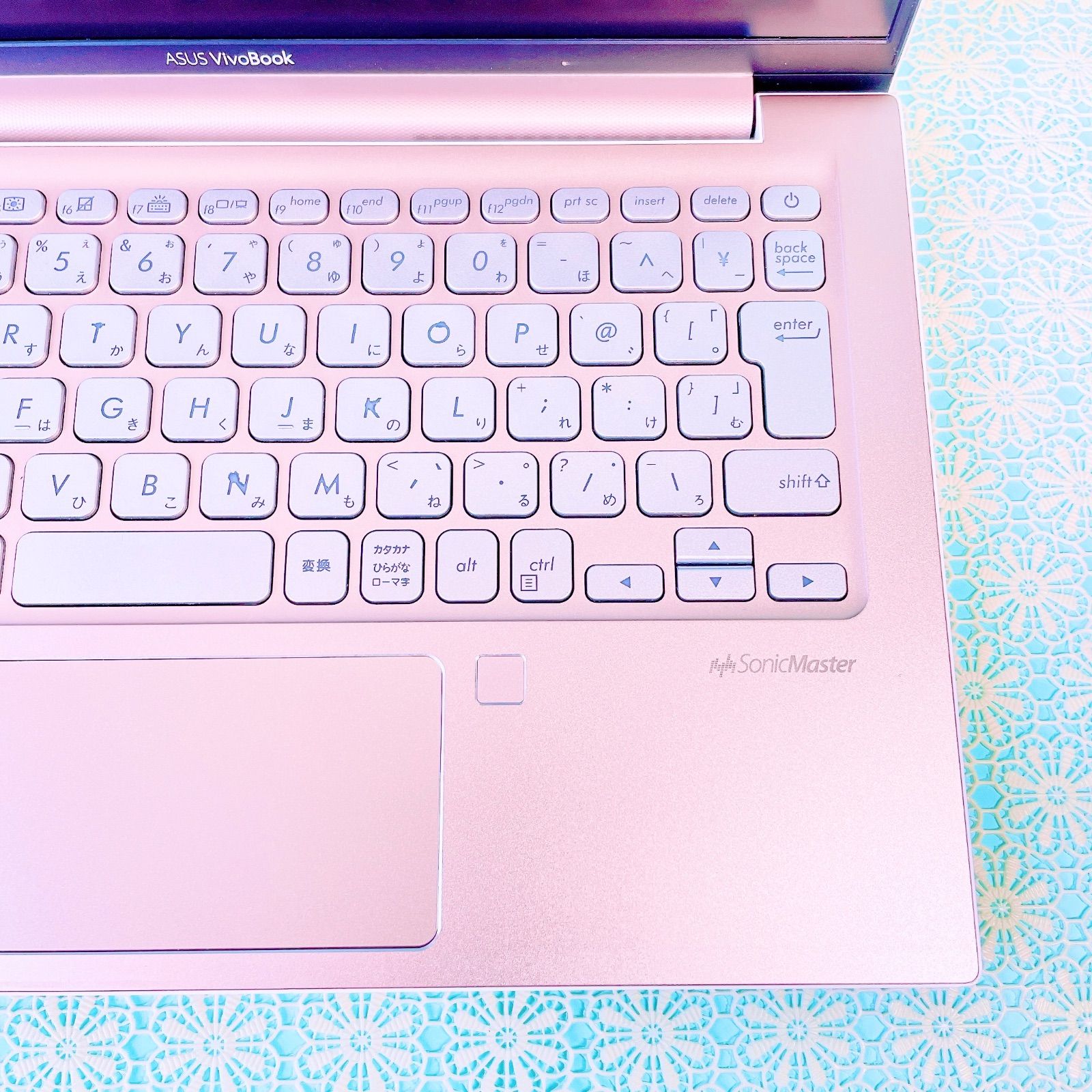 超薄型‼️小型軽量✨️可愛いピンク！ノートパソコン✨️サクサク快適
