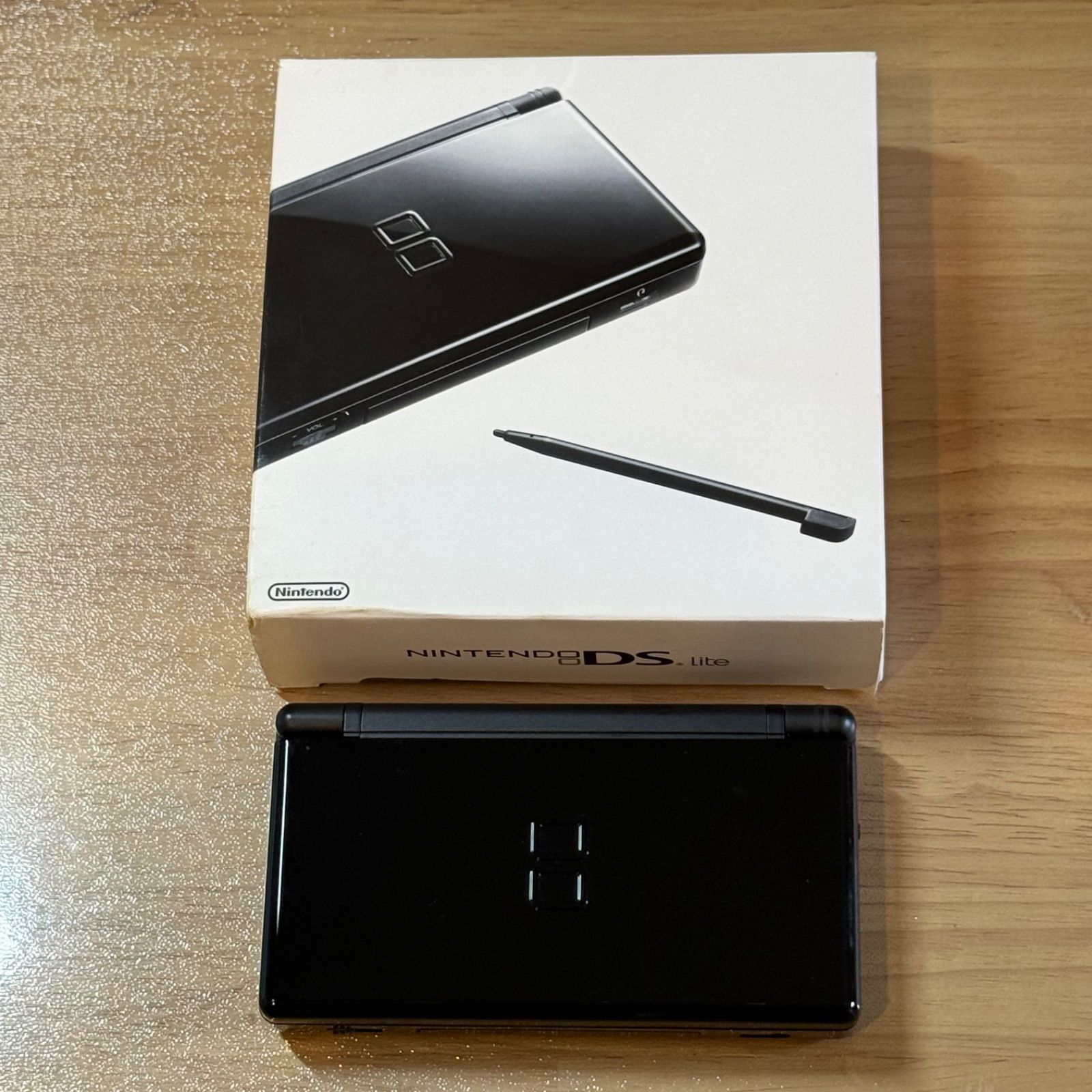 5-098【液晶美品】ニンテンドーDS LITE ジェットブラック 箱付き 完動
