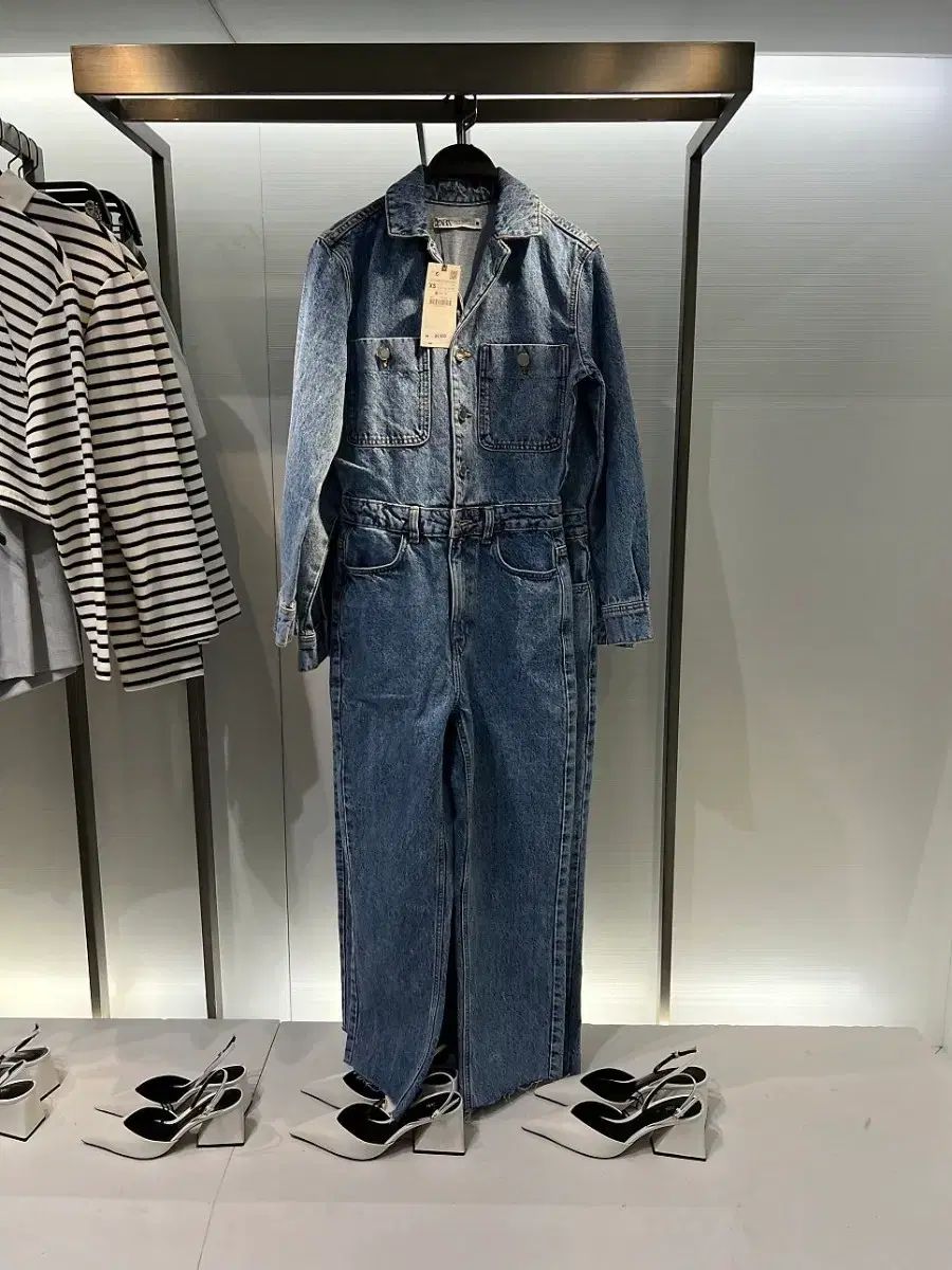 ZARA デニム ロールアップ オールインワン デニムサスペンダーパンツ