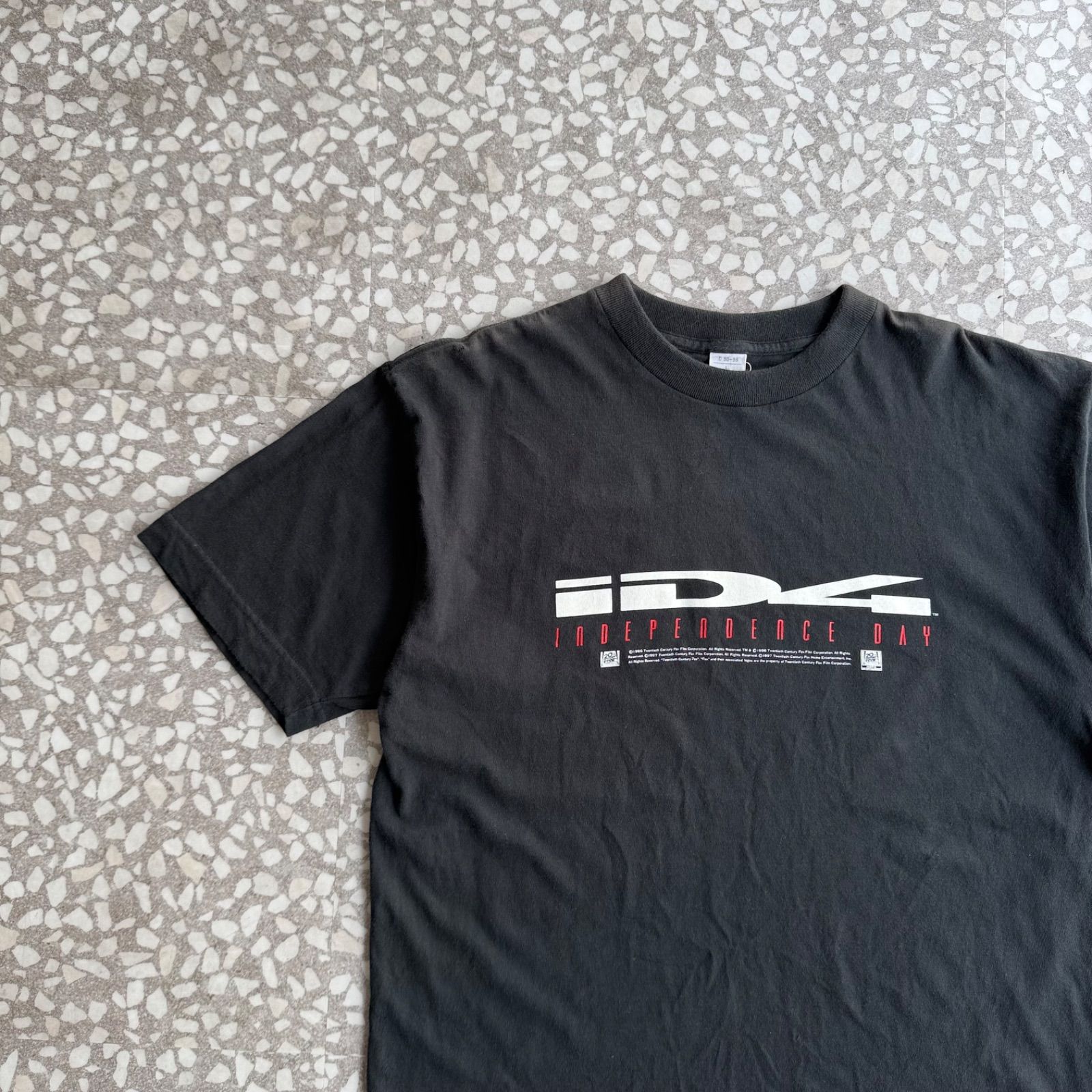 INDEPENDENCE DAY / 90’s Movie T-shirt インデペンデンスデイ　ムービーTシャツ　ストリート　半袖　ウィルスミス　SF 映画