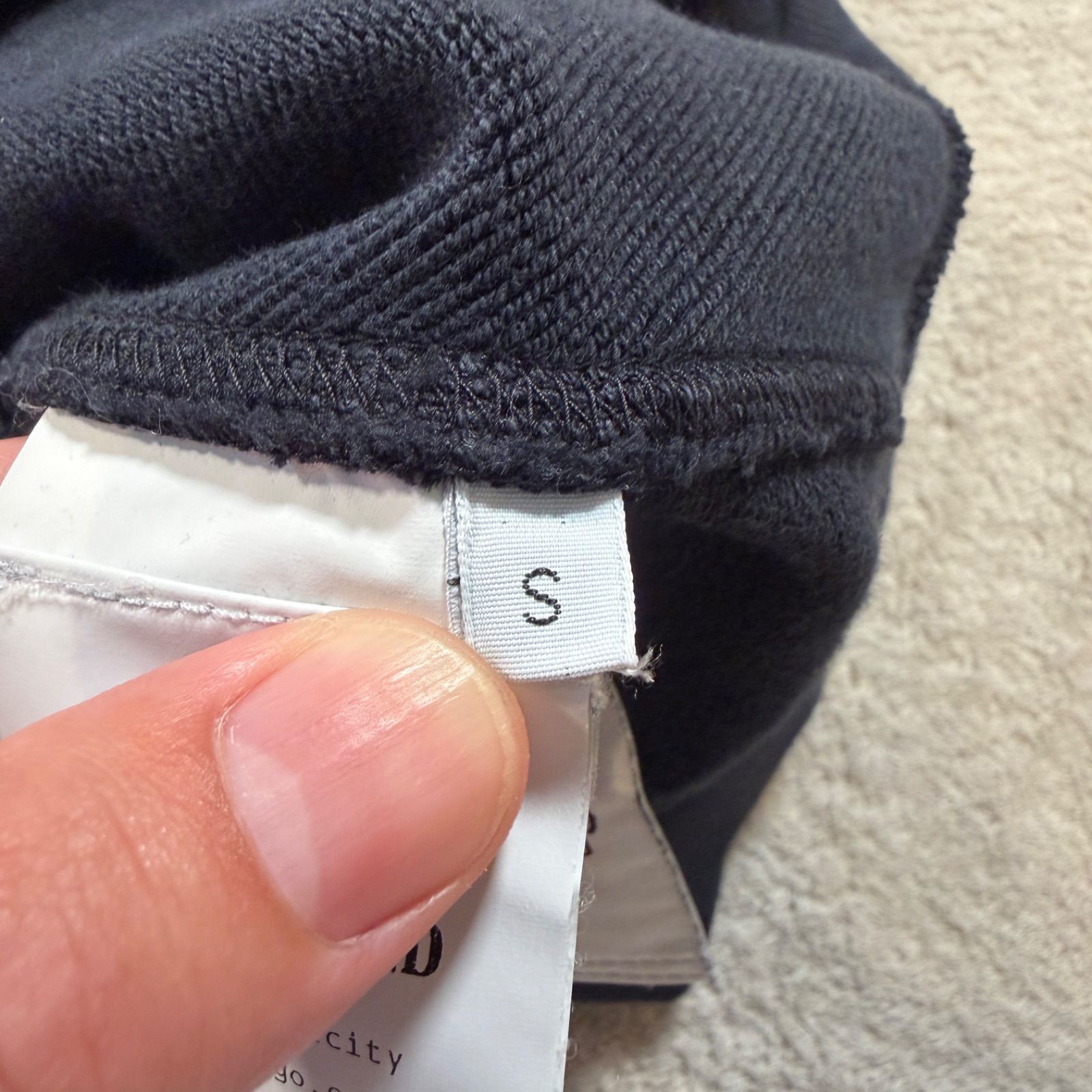 【極美品】ストーンアイランド　トレーナー　ネイビー　12year 極美品 ストーンアイランド STONE ISLAND ネイビー トレーナー