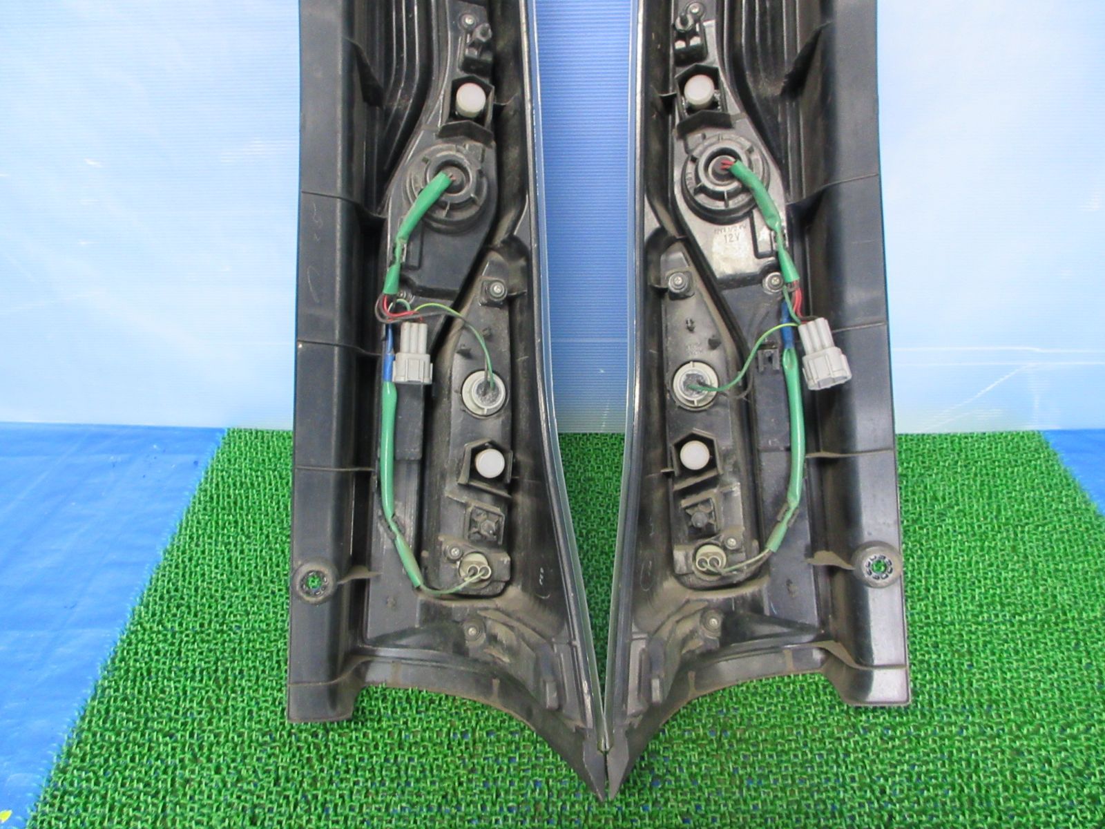 ☆SFC6555/点灯OK 日産 セレナ C26 FC26 FNC26 HC26 HFC26 NC26 純正
