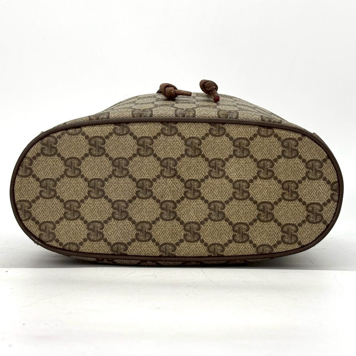 静けさに滲む気品】 GUCCI ショルダーバッグ GGスプリーム シェリー 静けさに滲む気品】 GUCCI ショルダーバッグ GGスプリーム シェリー