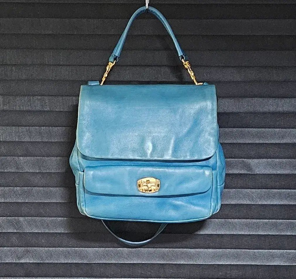 ミュウミュウ PAT VITELLO SHINE チュール サッチェル ツーウェイバッグ 正規品 ショルダ―バッグ トートバッグ