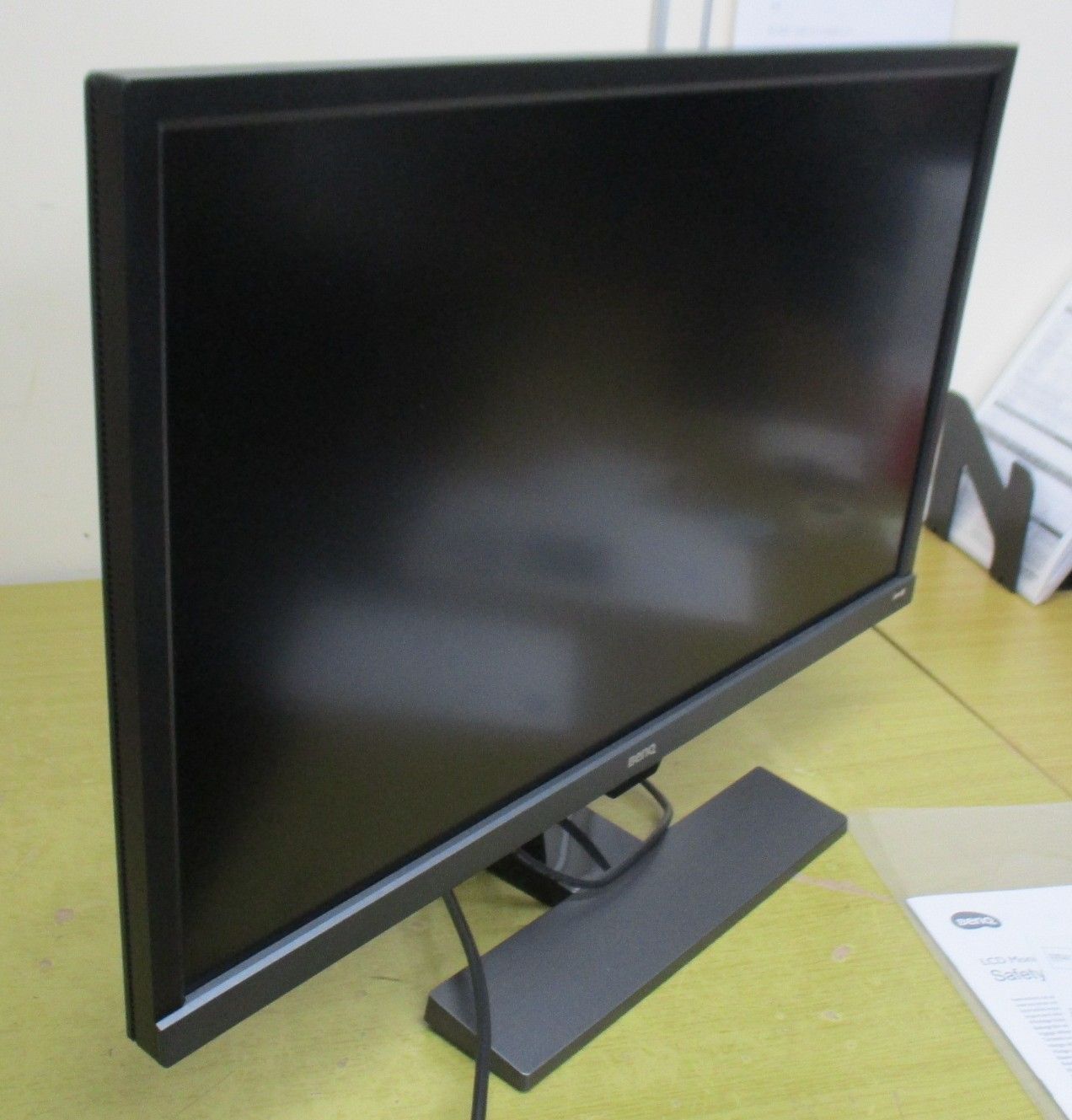 BenQ EL2870U ゲーミングモニター 4K HDR 1ms - メルカリ
