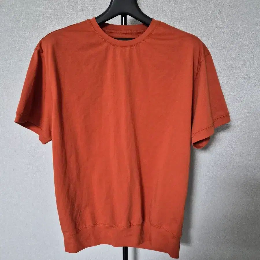 HERIGA HENISY L ラウンド Tシャツ M-短袖-460