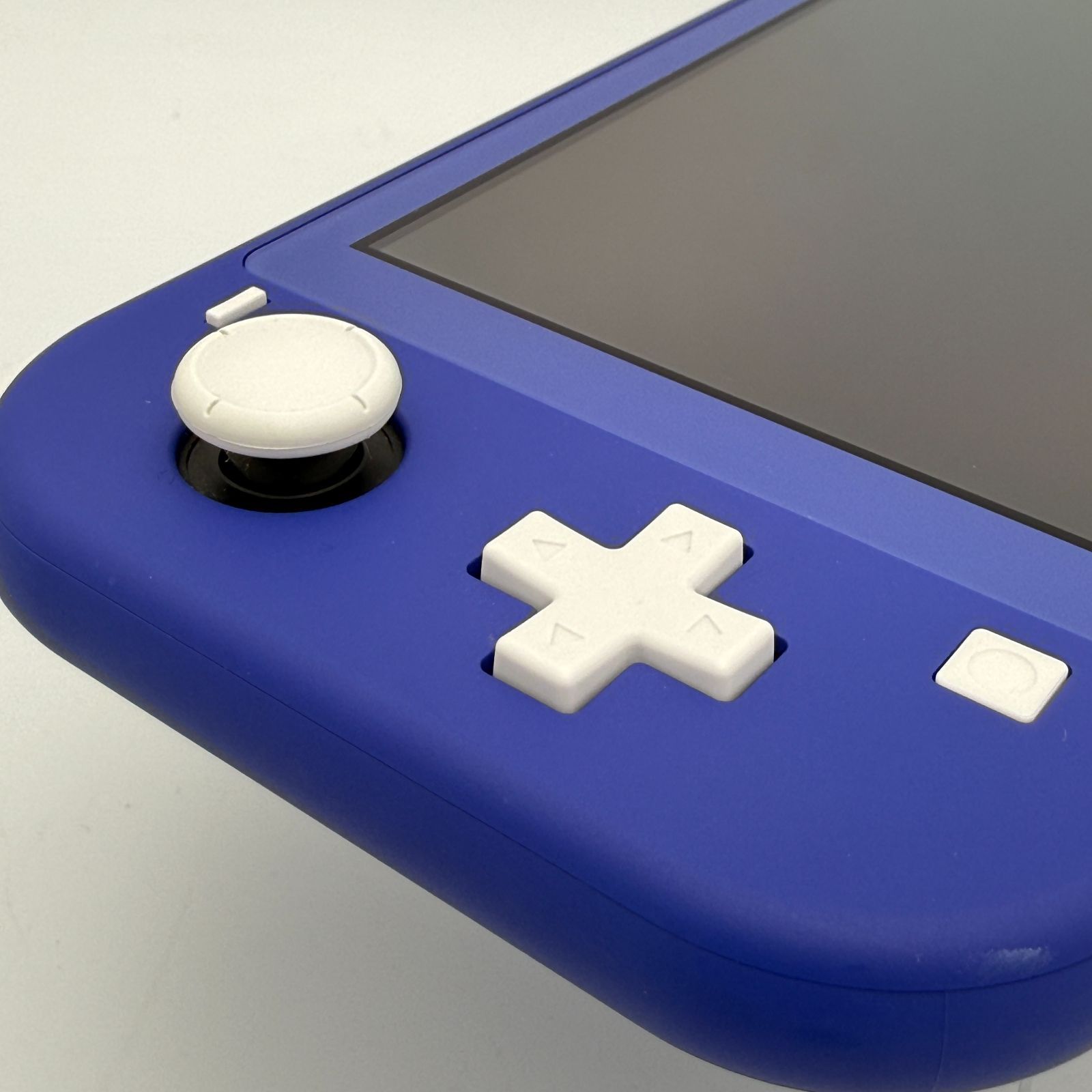 新古品】Nintendo Switch Lite 本体 ニンテンドー スイッチ ライト