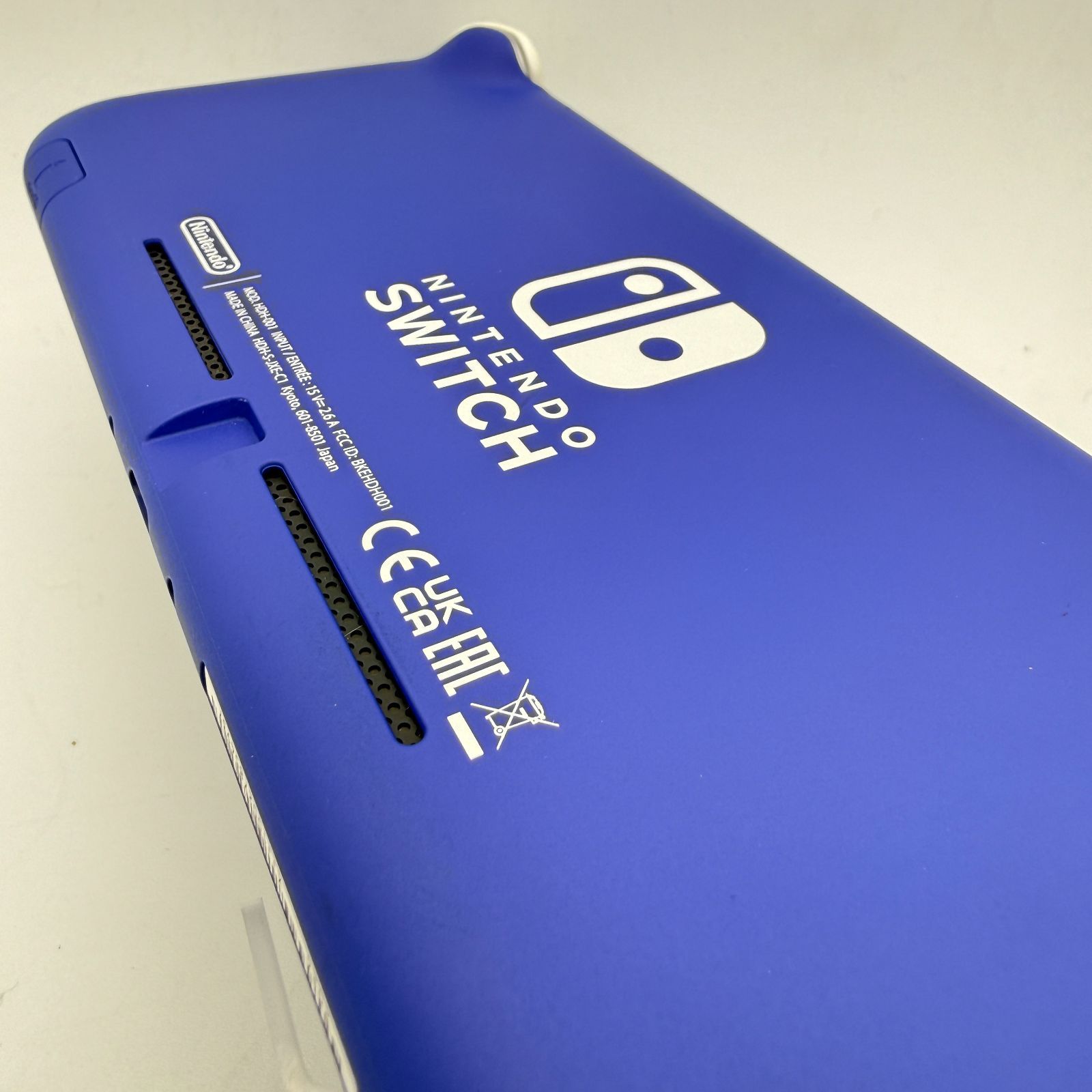 新古品】Nintendo Switch Lite 本体 ニンテンドー スイッチ ライト