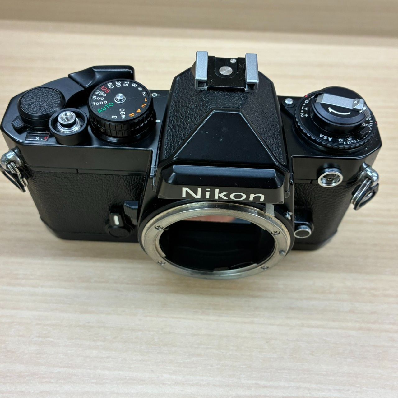 亘】Nikon ボディ：FE ブラック ジャンク品 レンズ：NIKKOR 50mm 1:1.4