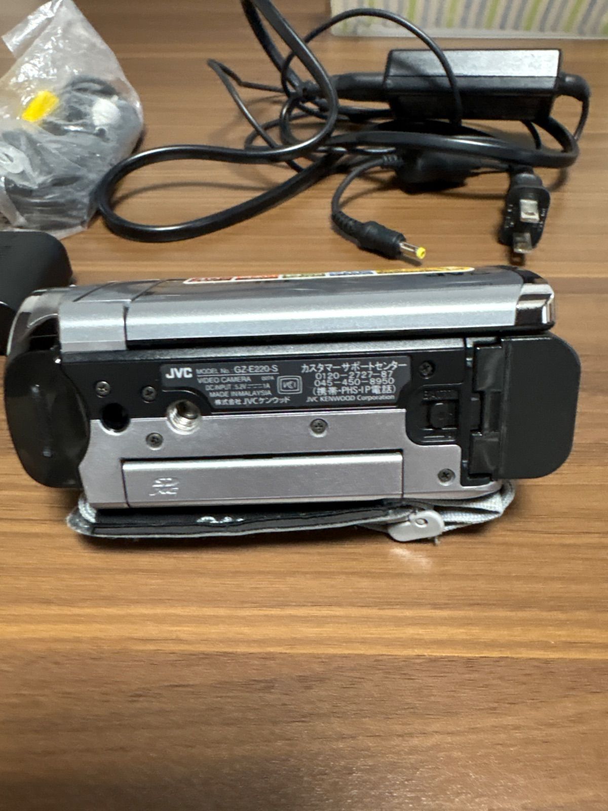 カメラ JVC GZ-E220-S デジタルビデオカメラ JVCケンウッド