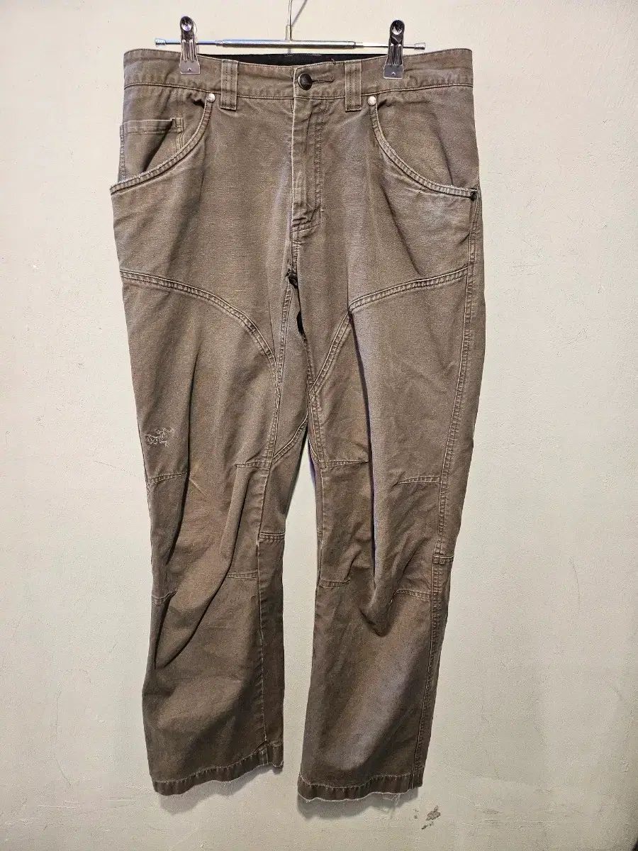 アークテリクス 正規品 カパンダパンツ (まとめ売りのダメージ 存在)
