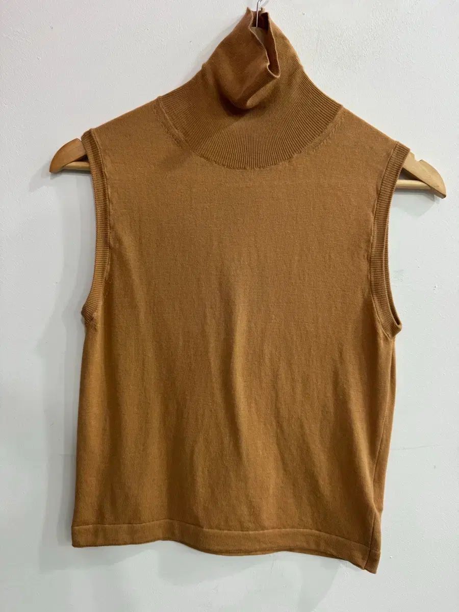 LEE17SEPTEMBRE スリーブレス トップス