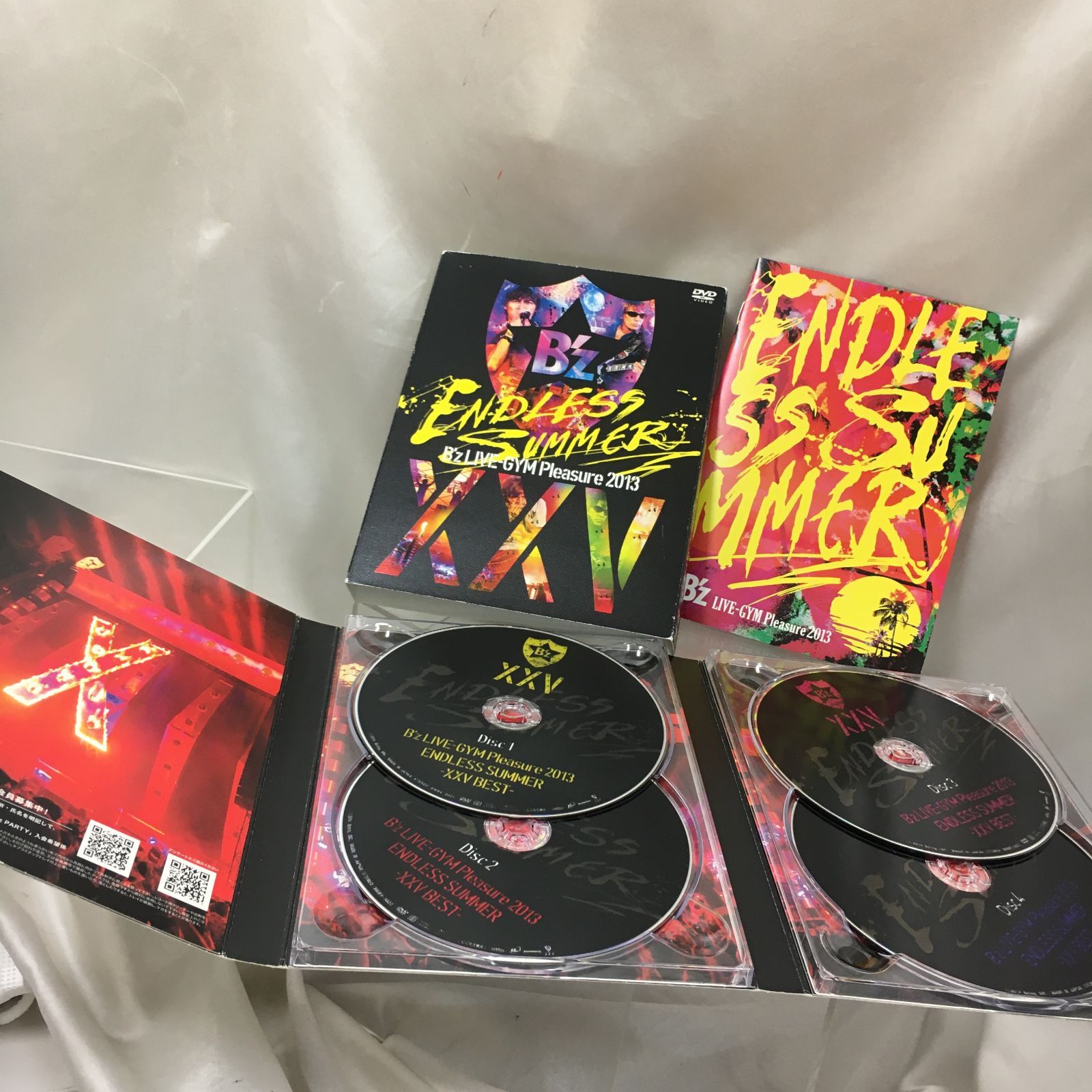 三沢店19-12-0518] 「B'z/B'z LIVE-GYM Pleasure 2013 ENDLESS SUMMER