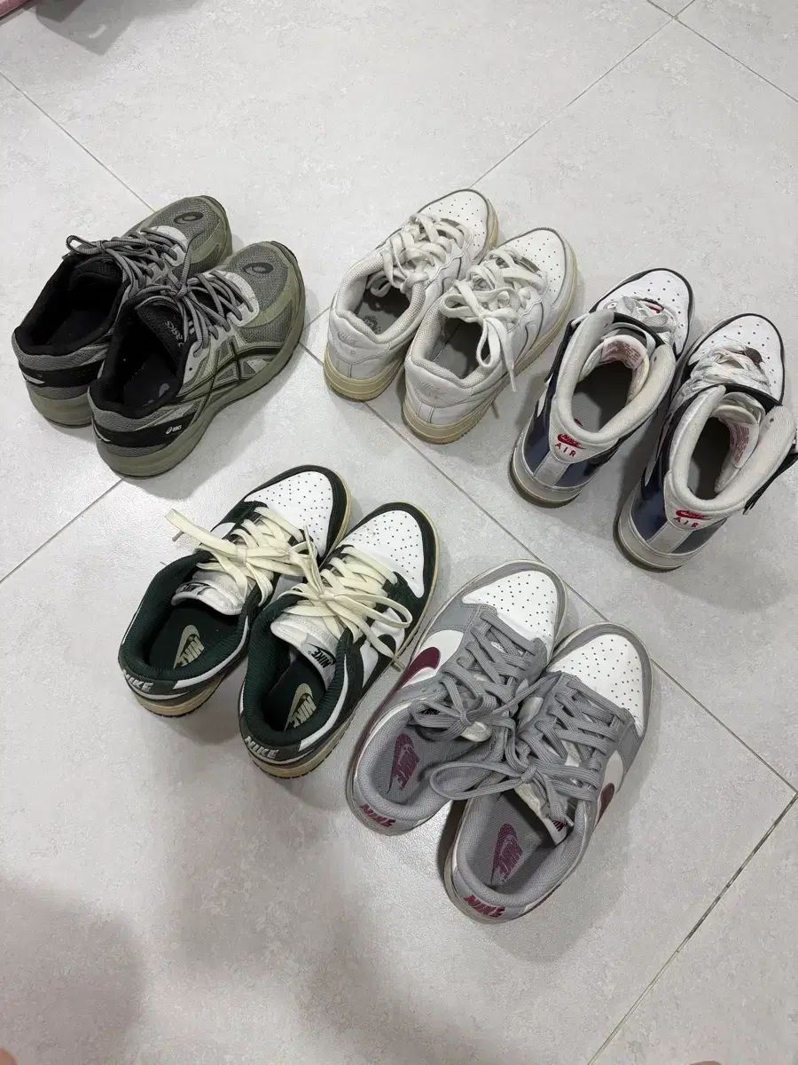 レディース NIKE アシックス スニーカー 230 / 235 / 240