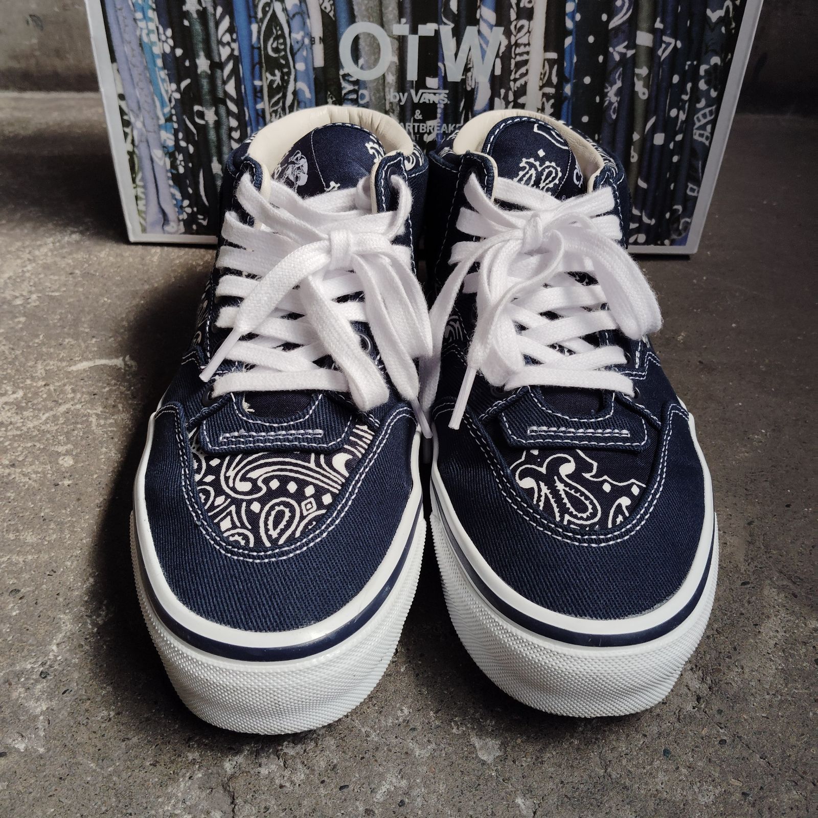 VANS × BEDWIN & THE HEARTBREAKERS OTW Half Cab 33 Bandana 27cm 