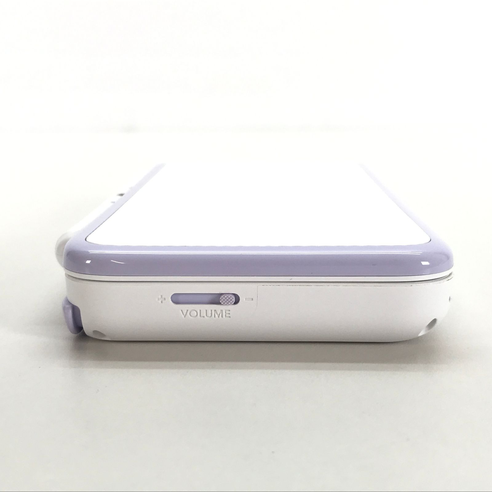 □任天堂 ゲーム機本体 Newニンテンドー2DS LL本体 ホワイト 