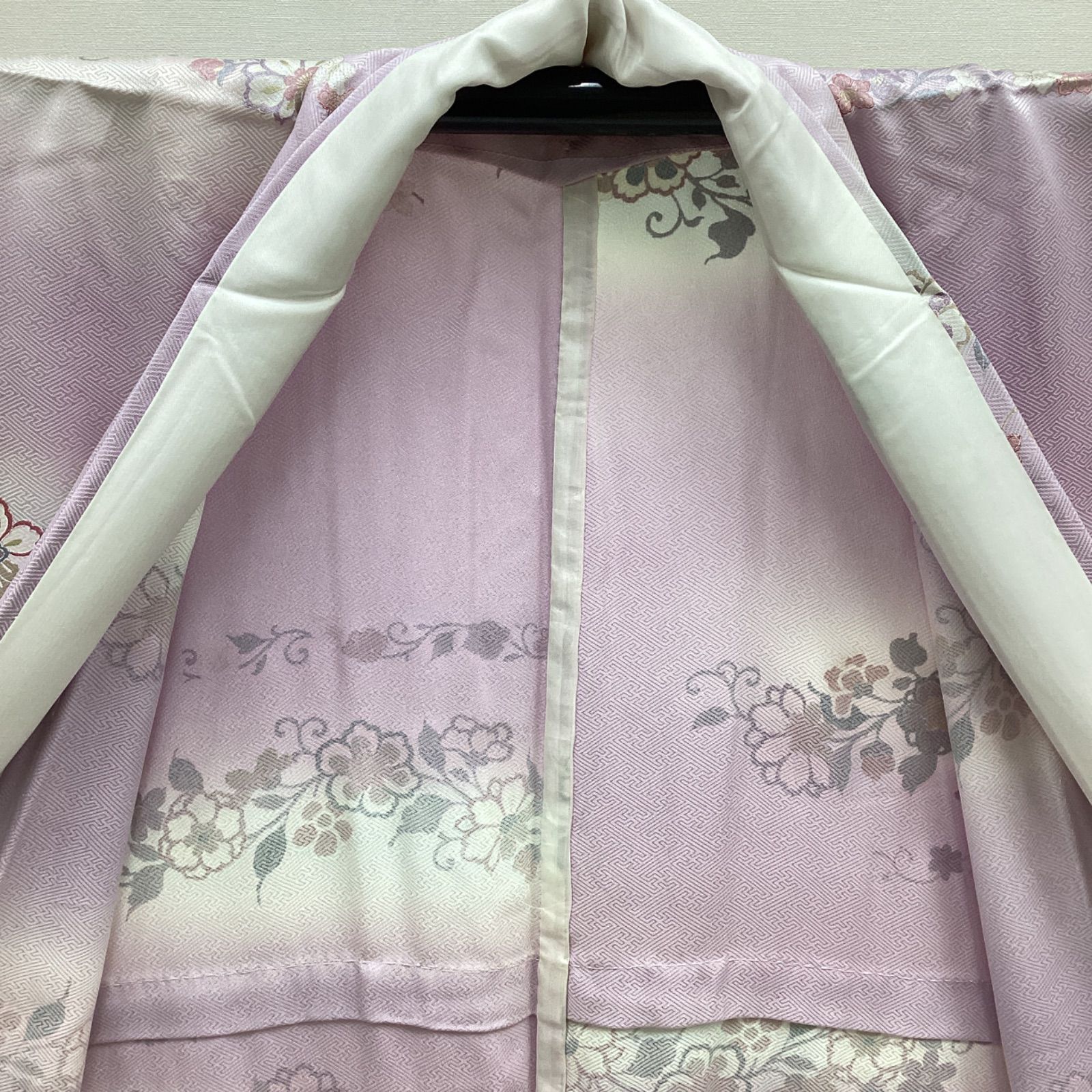 中古品 単衣着物 小紋 箔 花 正絹 裄66 R846 - メルカリ