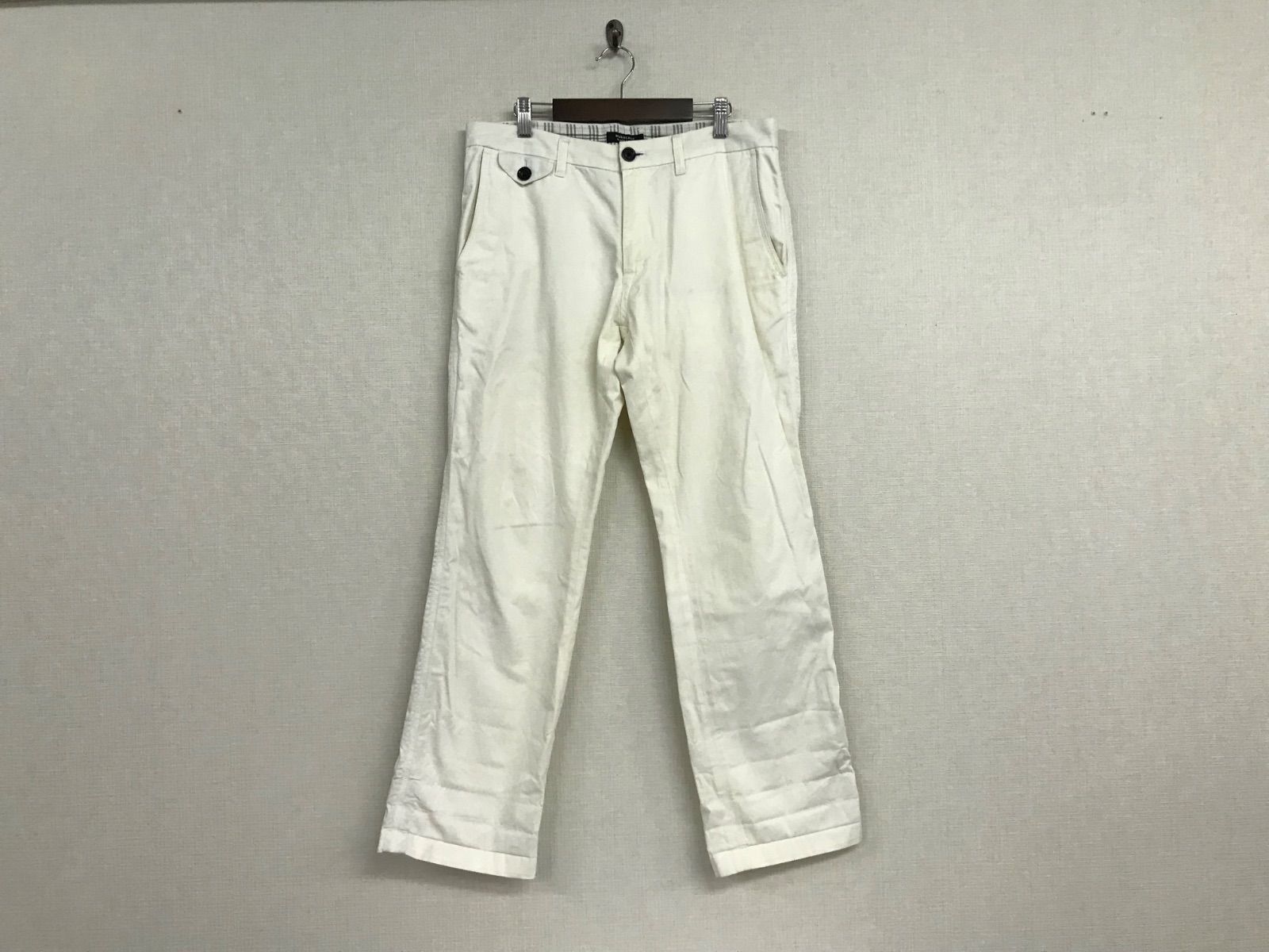 本物バーバリーブラックレーベルBURBERRYBLACKLABELコットンチノスラックスパンツメンズサーフアメカジミリタリーストリートスケーターワークビジネススーツモードゴルフドレスバイカー白ホワイト76S