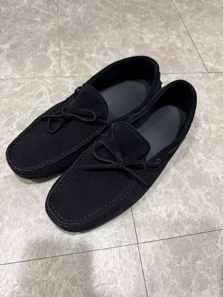 TOD'S トッズ ドライビングシューズ ブラック 6 5