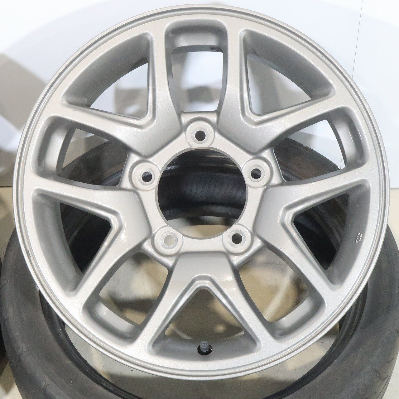 4本 スズキ ジムニー JB64W 純正 16インチ ホイールのみ 5.5J +22 5H