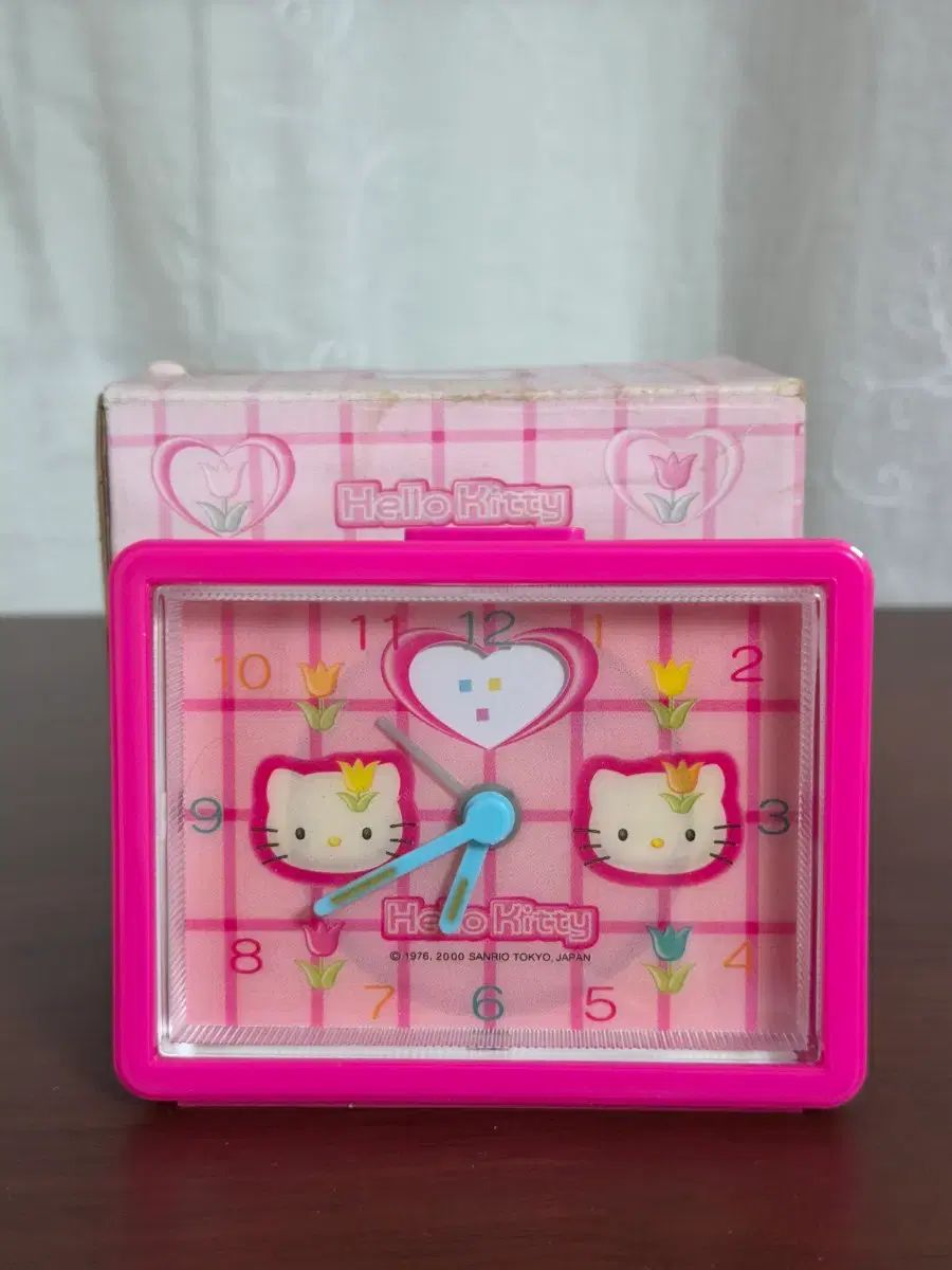 00年 レトロキティー チューリップキティー 卓上時計 5,502円