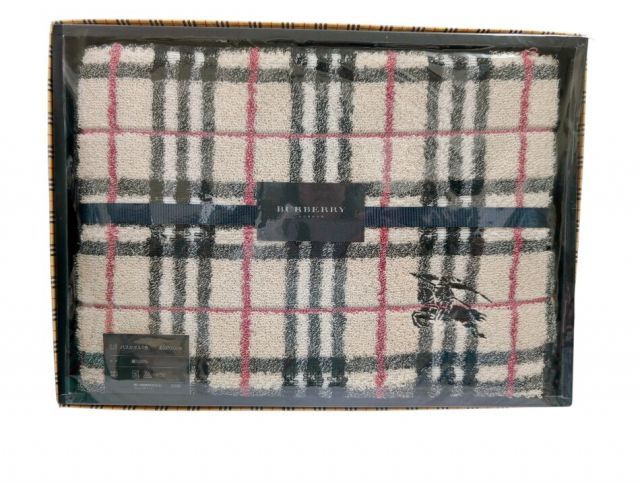 未使用 バーバリー ロンドン　BURBERRY LONDON　バスタオル 西川産業 ベージュ チェック 未使用品 ブランド雑貨