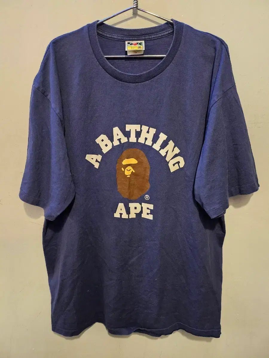 A BATHING APE アベイシングエイプ 正規品 半袖Tシャツ