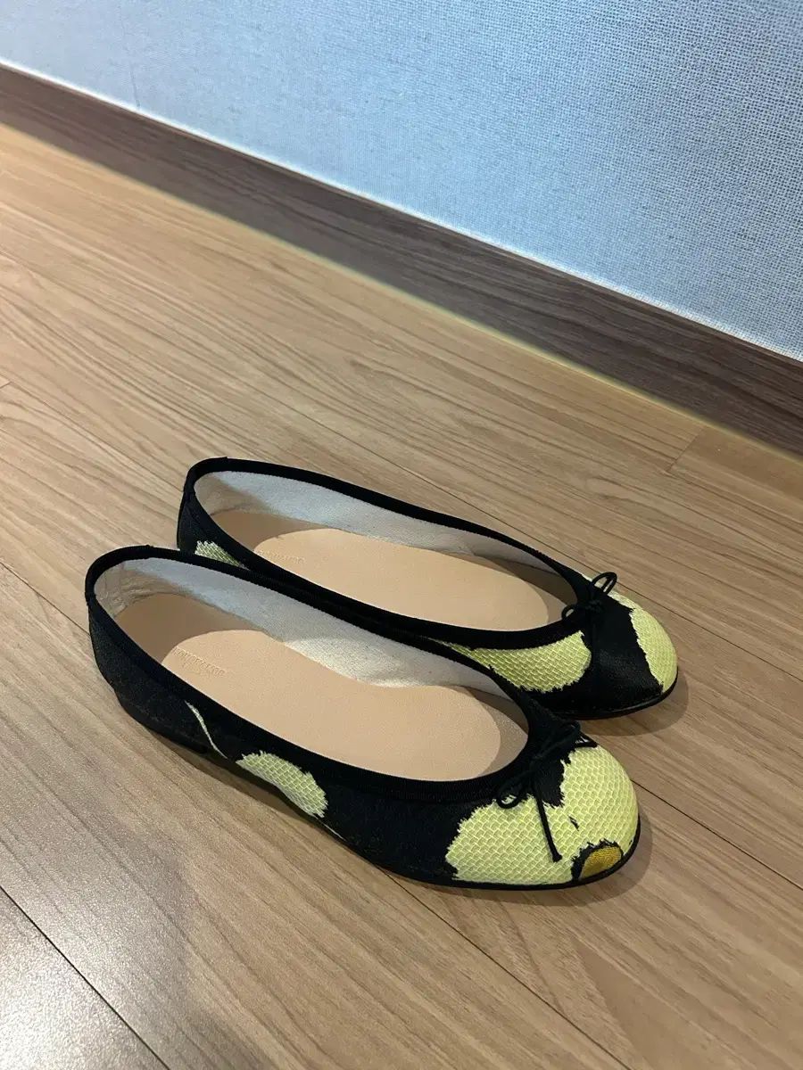 豆フラットシューズ 225 新品 6,096円