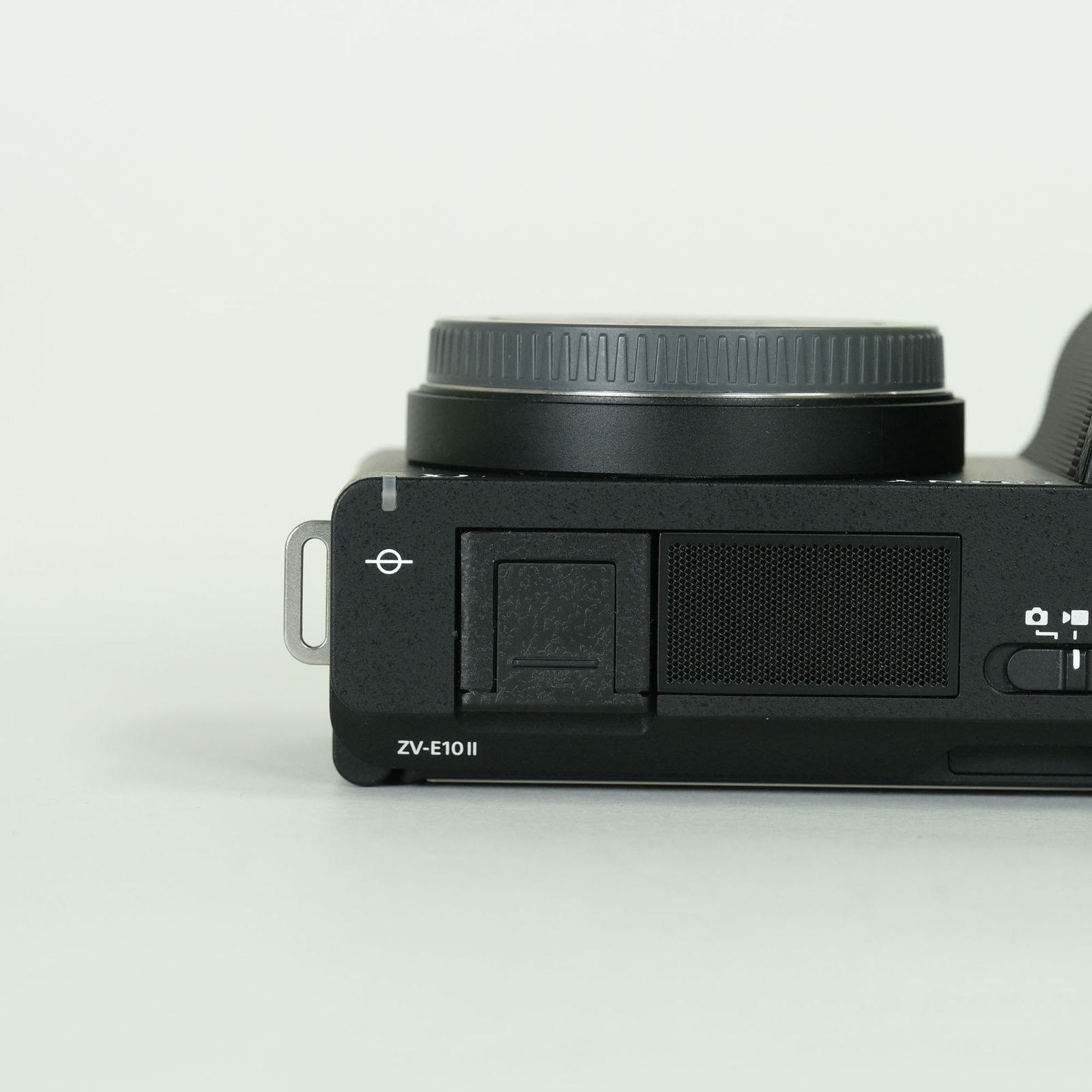 美品] SONY VLOGCAM ZV-E10 II（ZV-E10M2） [ボディ ブラック] | SONY 